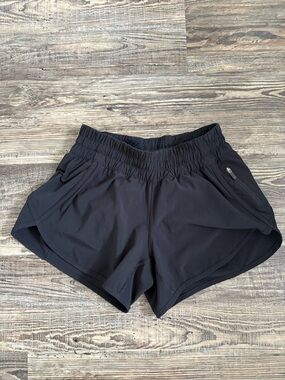 Lululemon Tracker Mid-Rise Lined Shorts.